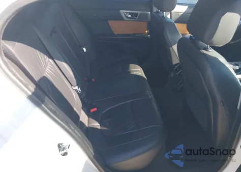 2010 Jaguar Xf from USA, damaged, VIN SAJWA0FA4AHR53886